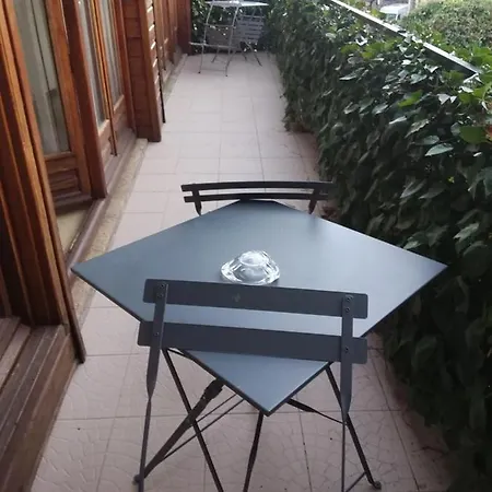 Chez Marie Apartment *