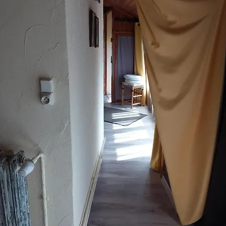 Chez Marie Apartment Estavar